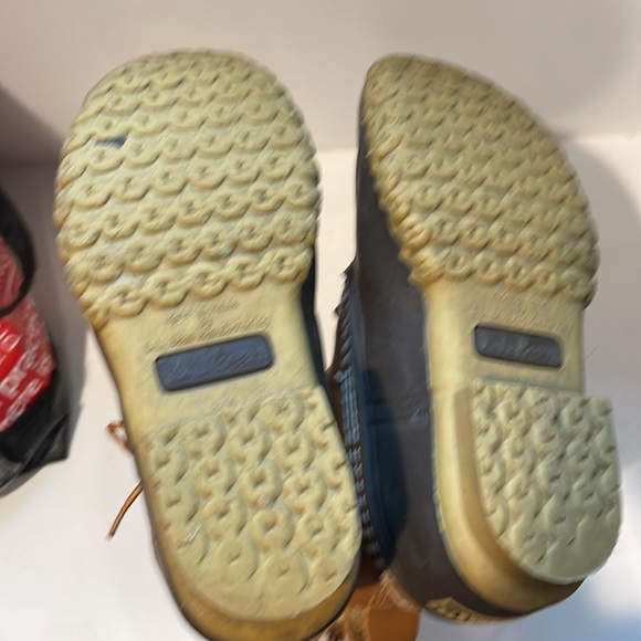 L.L. Bean Duck Boots- size 6 - Picture 6 of 7